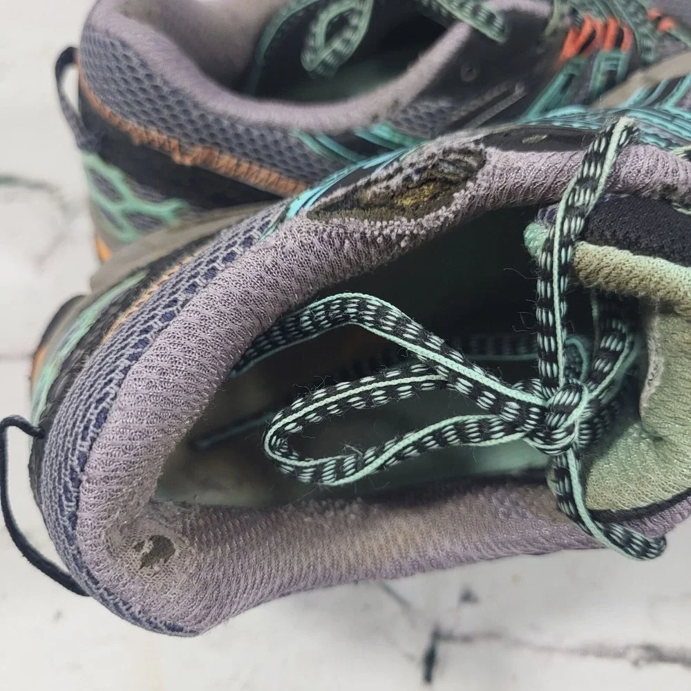 Asics Womens Gel Trabuco 6 Trail Running Shoes‎ Size 6.5 Gray & Green